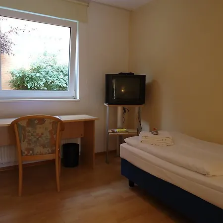 Vahrenwalder Hotel 3*